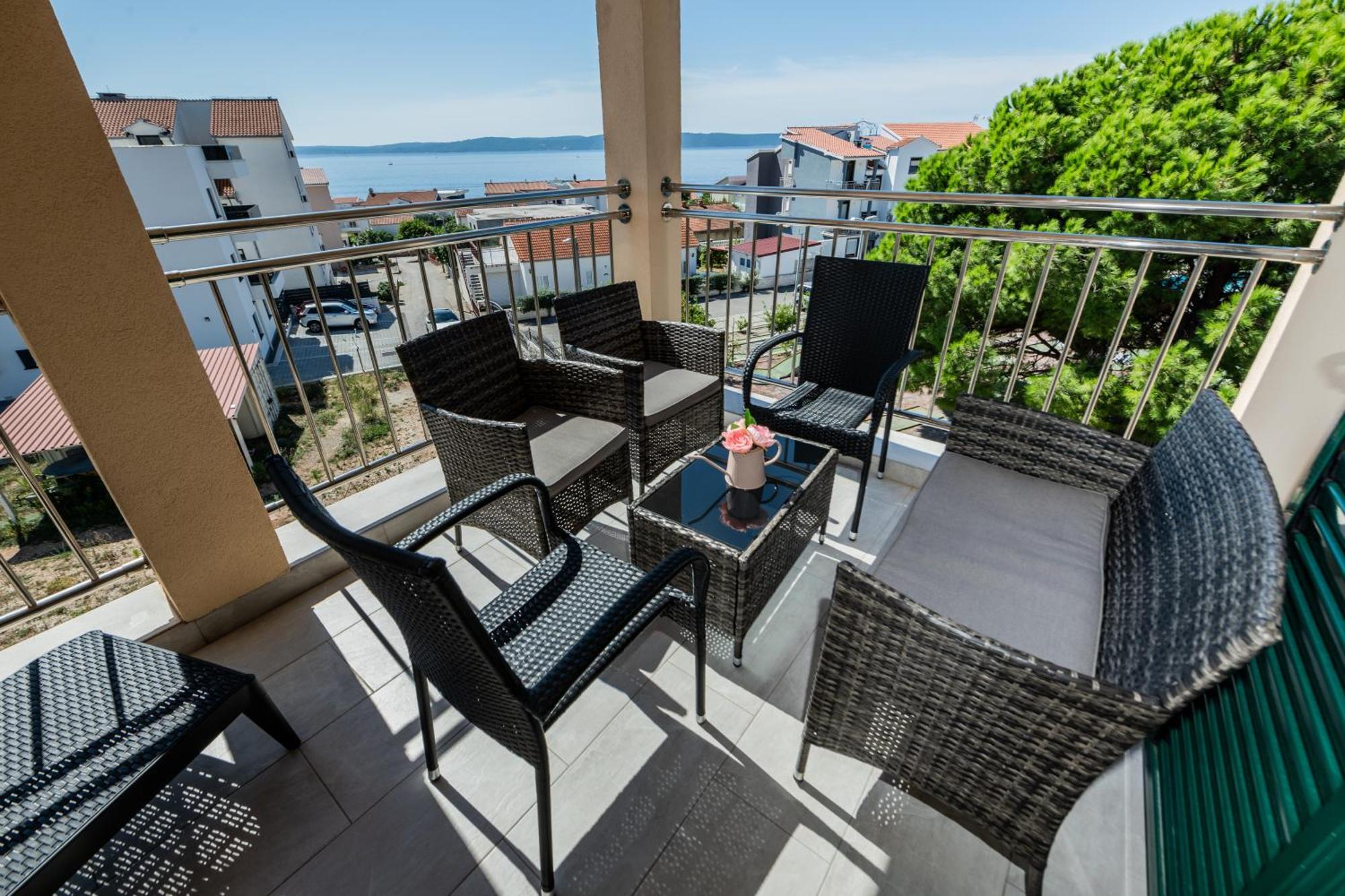 Sun Island Apartment Трогір Екстер'єр фото