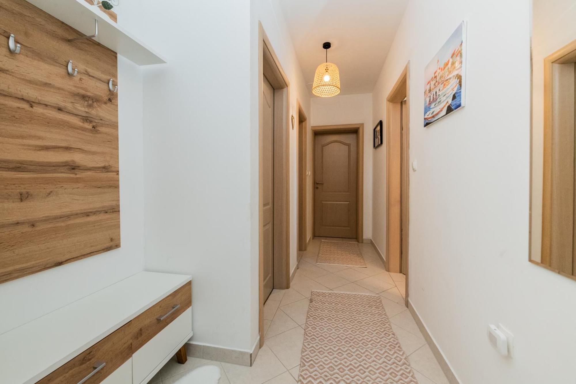 Sun Island Apartment Трогір Екстер'єр фото