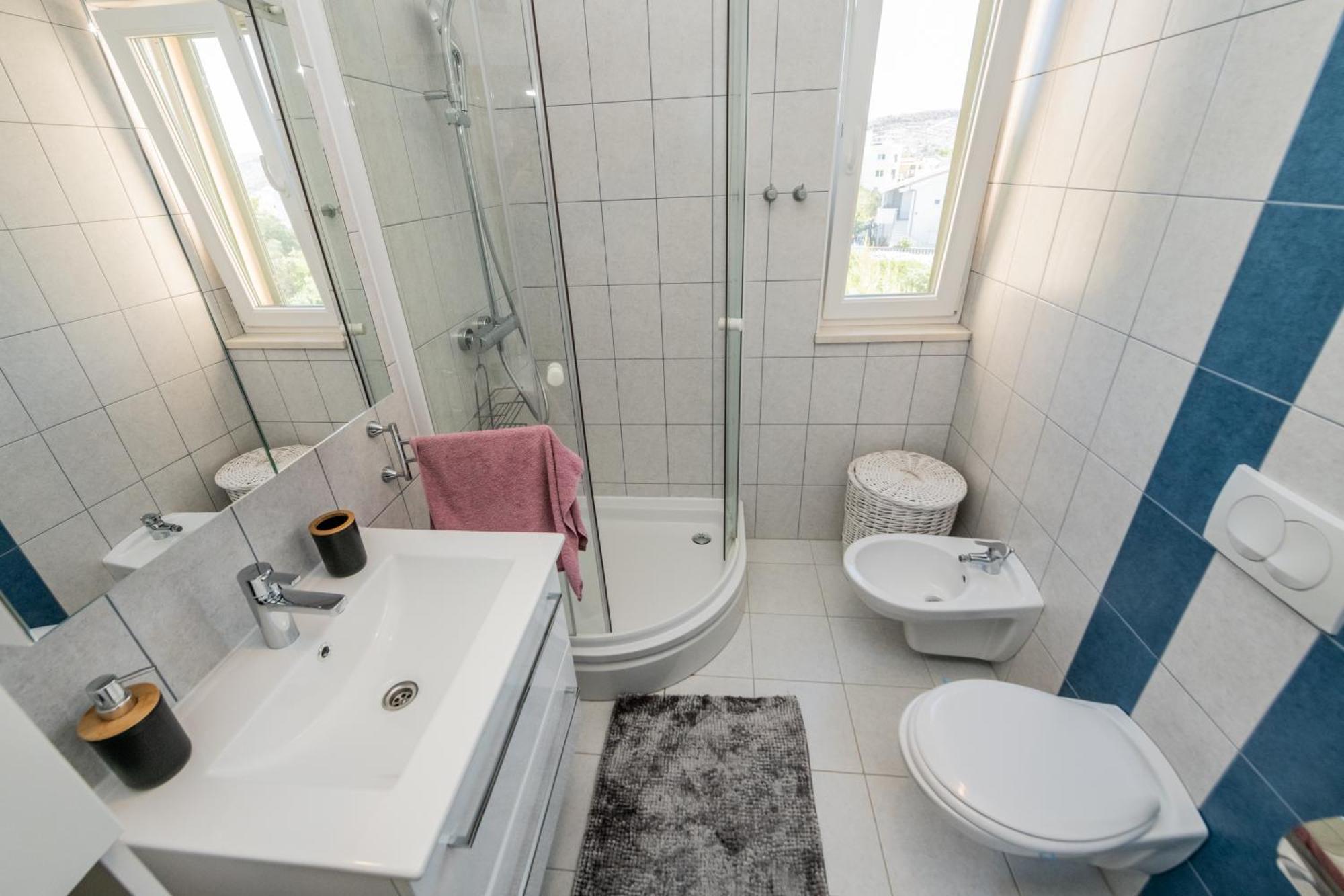 Sun Island Apartment Трогір Екстер'єр фото